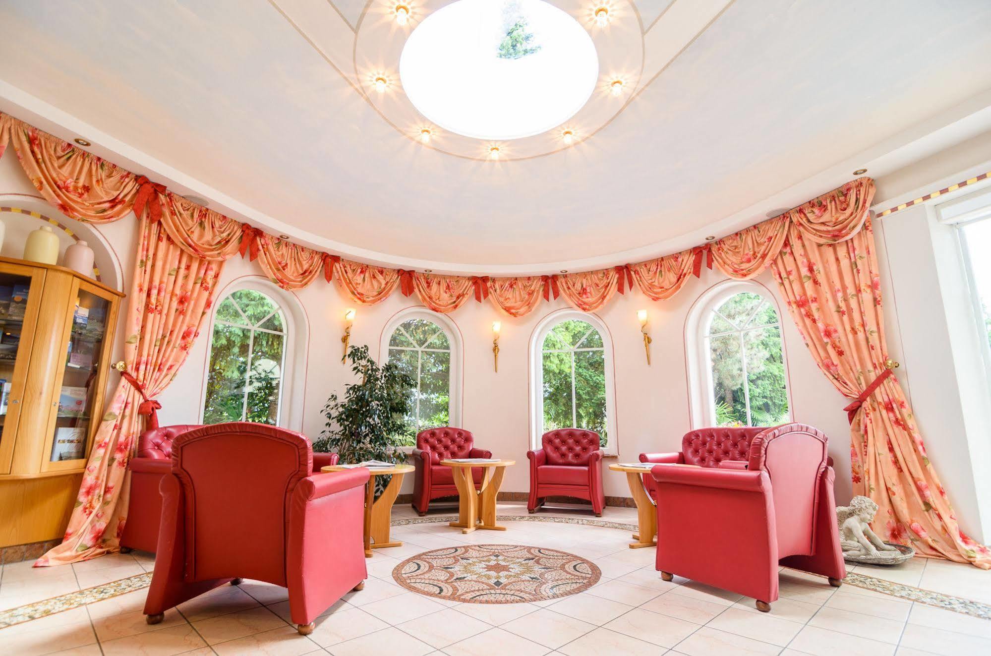 Hotel Gschwangut Лана Екстер'єр фото